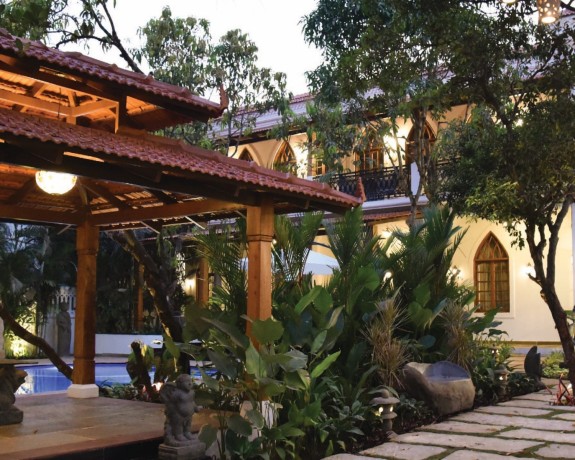 hotels-in-south-goa-near-beach-big-0