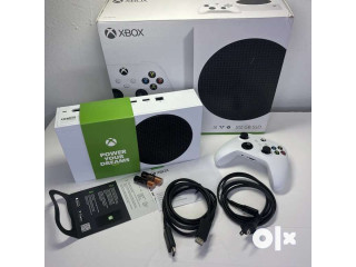 Microsoft Xbox Series S 512GB Video Game Console - White Used